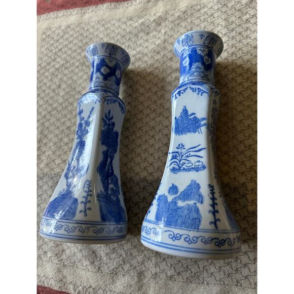 2 China Chinese Blue & White Porcelain Candlesticks Bamboo Prunus & Fungi pair - Picture 13 of 16